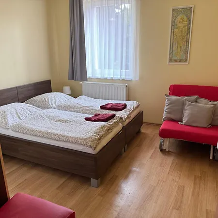 Apartmanovy Park 4*