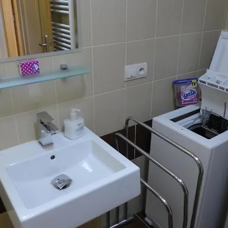 Penzión pre hostí Park - apartmány na prenájom