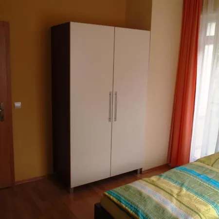 Apartmanovy Park 4*