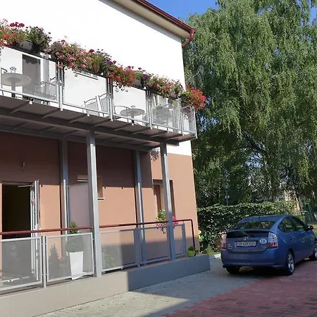 Park - Na Prenajom Penzion 4*